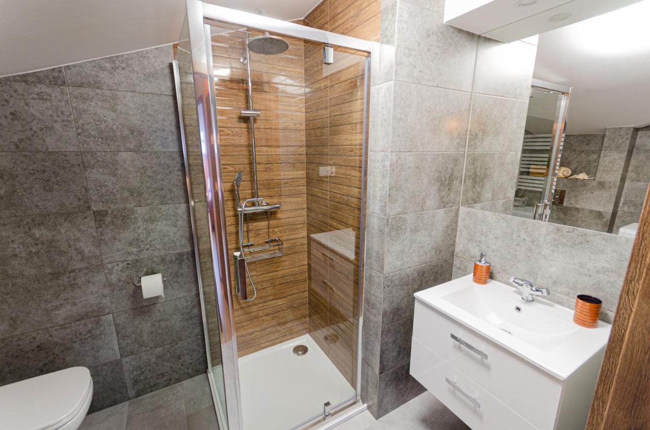 Bronowicka Premium Apartment - 52M2 With Private Parking Krakow Exterior photo